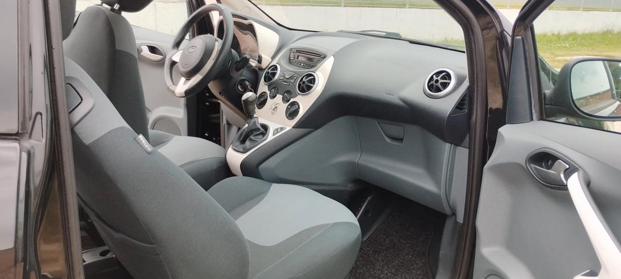 Ford Ka 1.2 8V 69CV Titanium