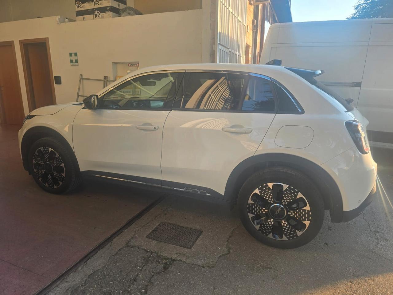 Fiat 600 Hybrid 145 CV DCT MHEV La Prima rate 99.00