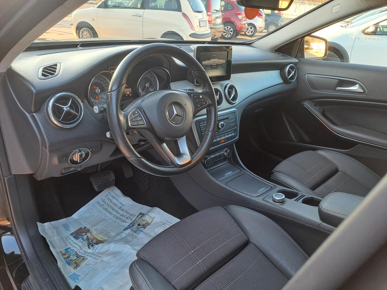 Mercedes-benz GLA 180 d Sport nord italia