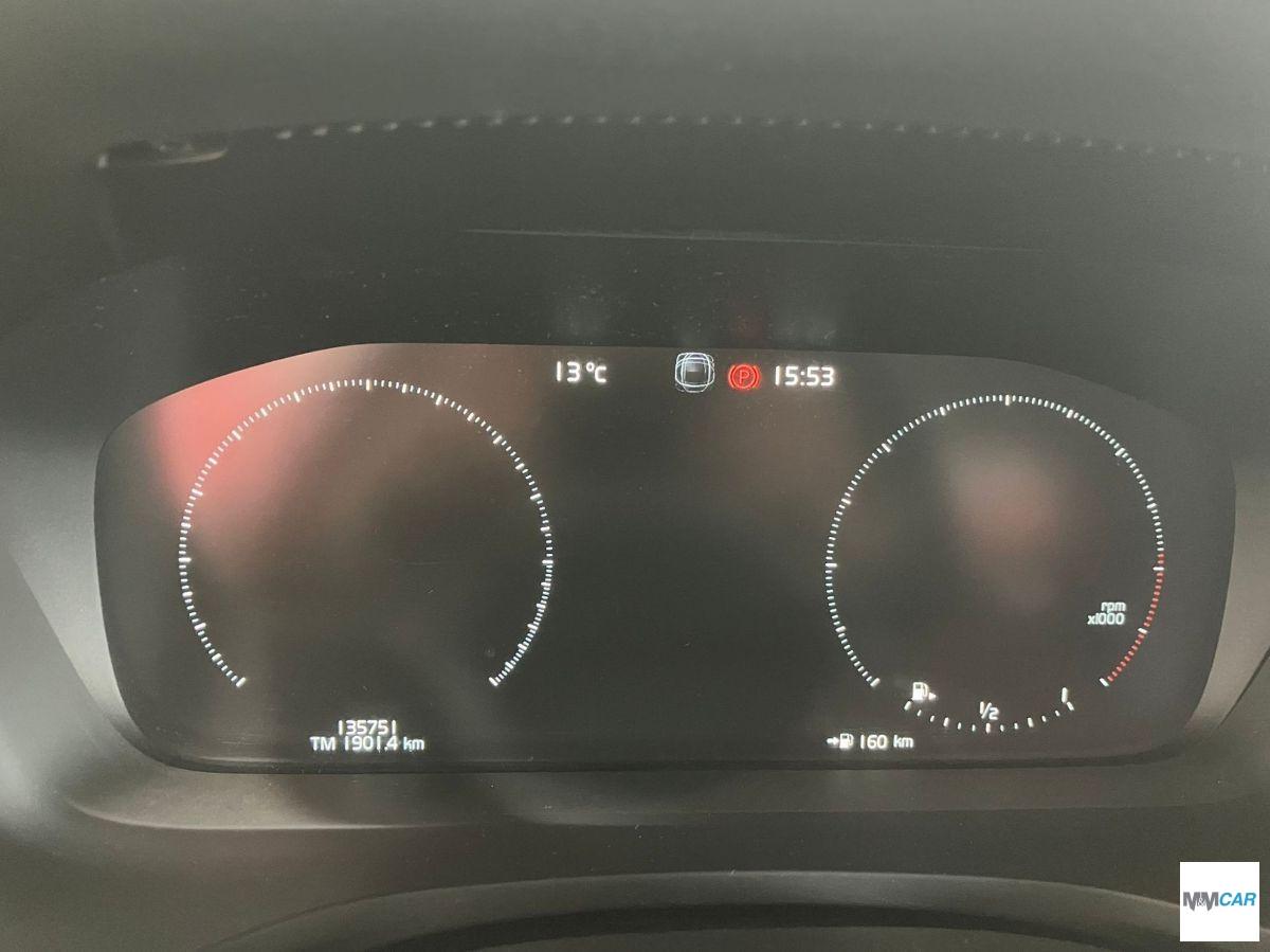 VOLVO - V60 - D3 Geartronic Business Plus