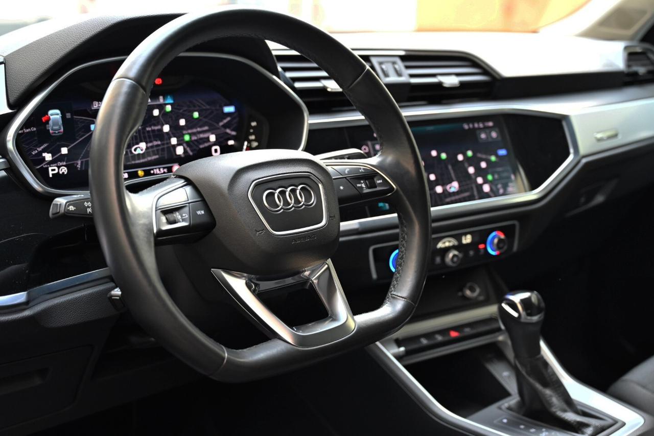 Audi Q3 35 TDI S tronic line edition