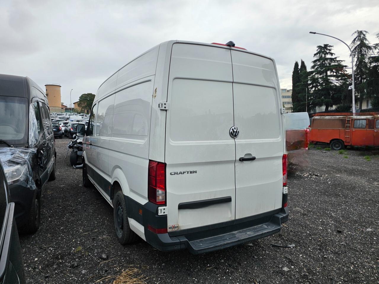 SINISTRATO Volkswagen Crafter 30 2.0 TDI PASSO MEDIO TETTO ALTO Furgone