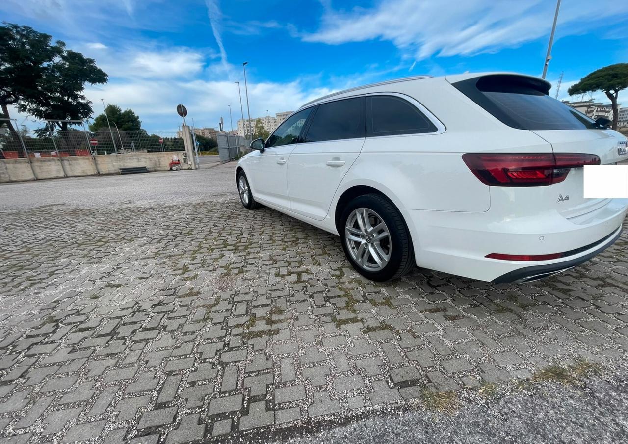 Audi A4 Avant 35 TDI S tronic Sport
