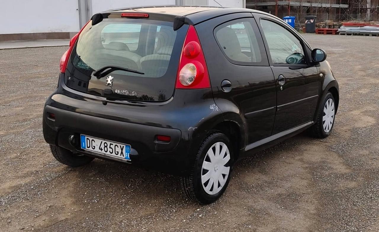 Peugeot 107 1.0 68CV 5p. Desir