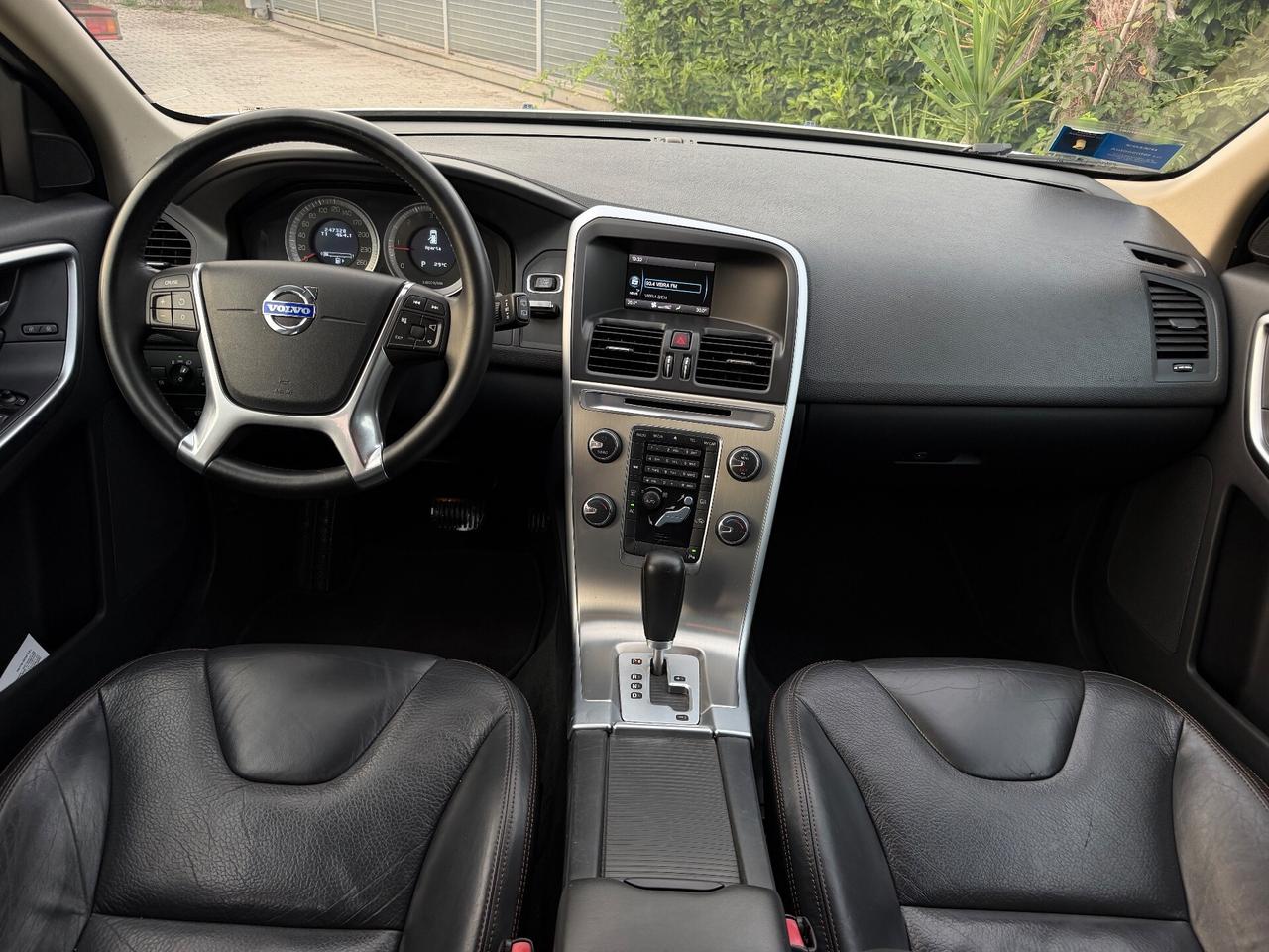 Volvo XC 60 D3 2.0 163CV 2011 - AUTOMATICA