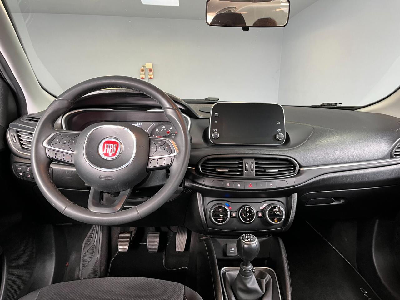 Fiat Tipo 1.6cc MJET 120cv LOUNGE - STATIONWAGON
