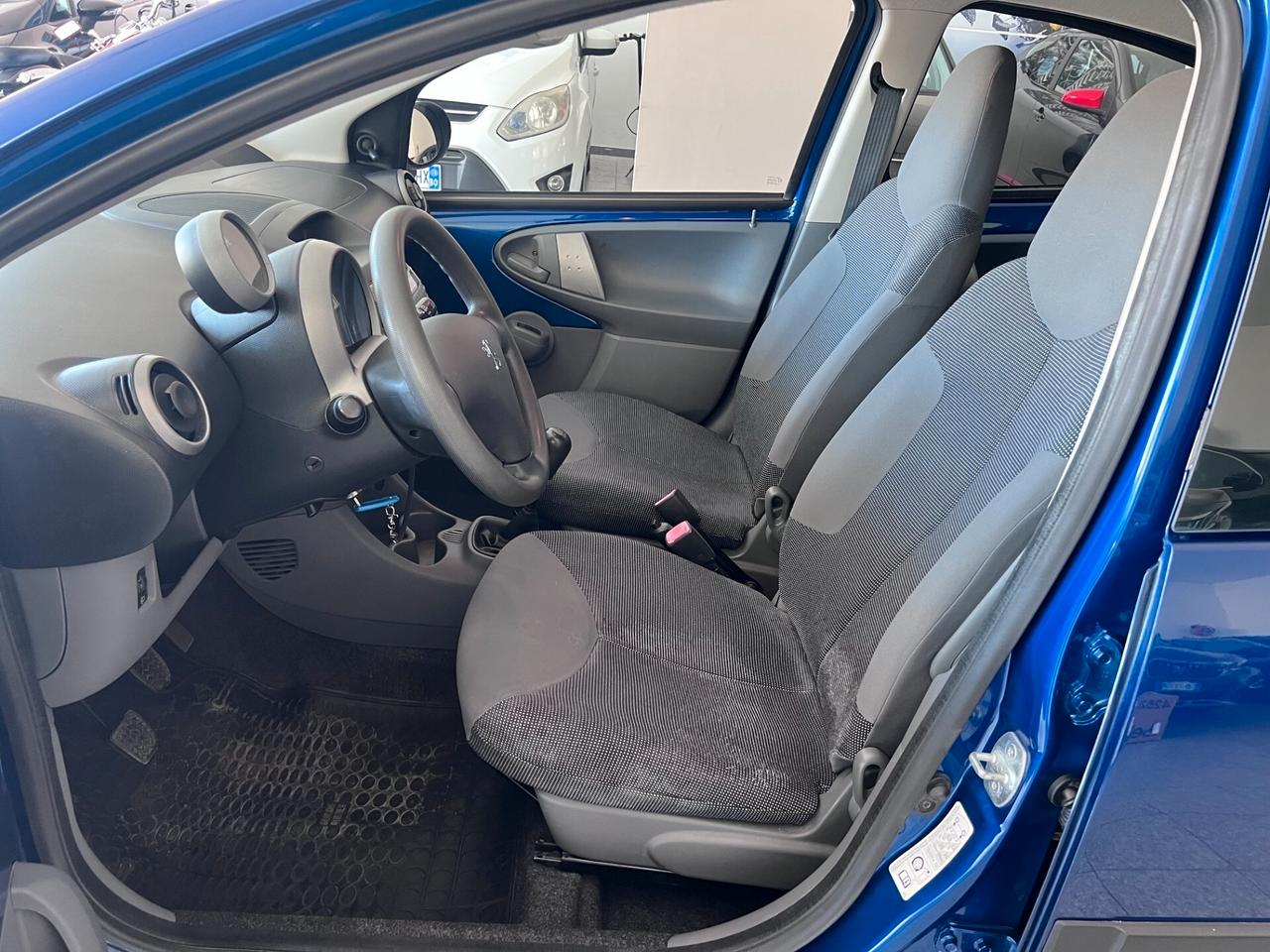 Peugeot 107 5p 1.0 70cv Urban Move CLIMA/RADIO PERFETTA!!