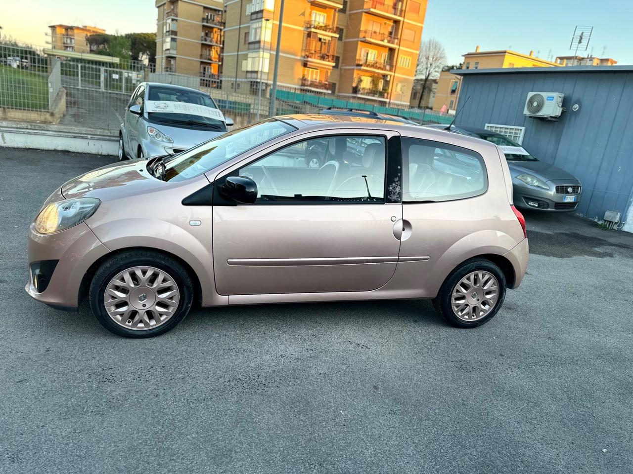 Renault Twingo 1.2 16V LEV Miss Sixty