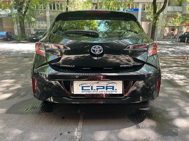 Toyota Corolla 1.8 Hybrid Active
