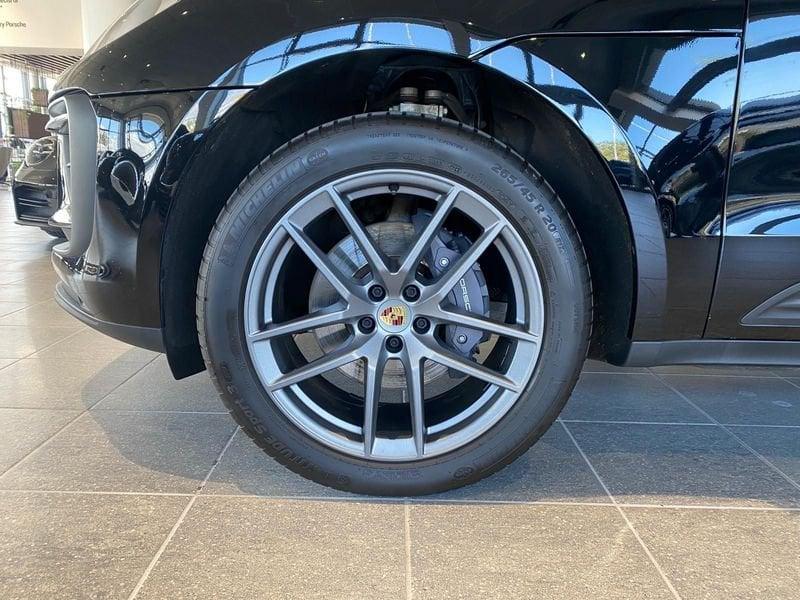 Porsche Macan 2.0 265 cv PDK - IVA Esposta