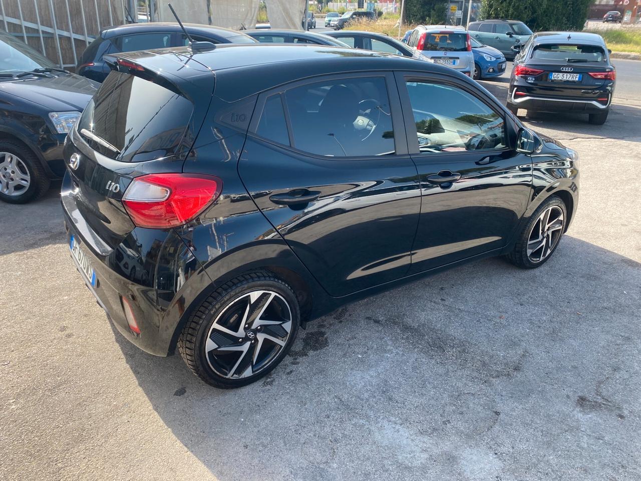 Hyundai i10 1.0 2021 SUPER ACCESSORIATA