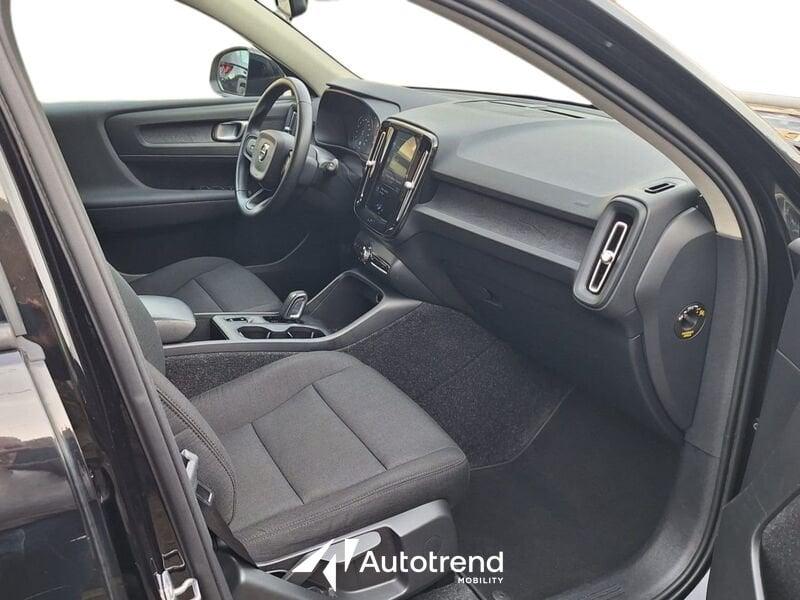 Volvo XC40 D3 150 CV Automatica NAVI LED Momentum Core