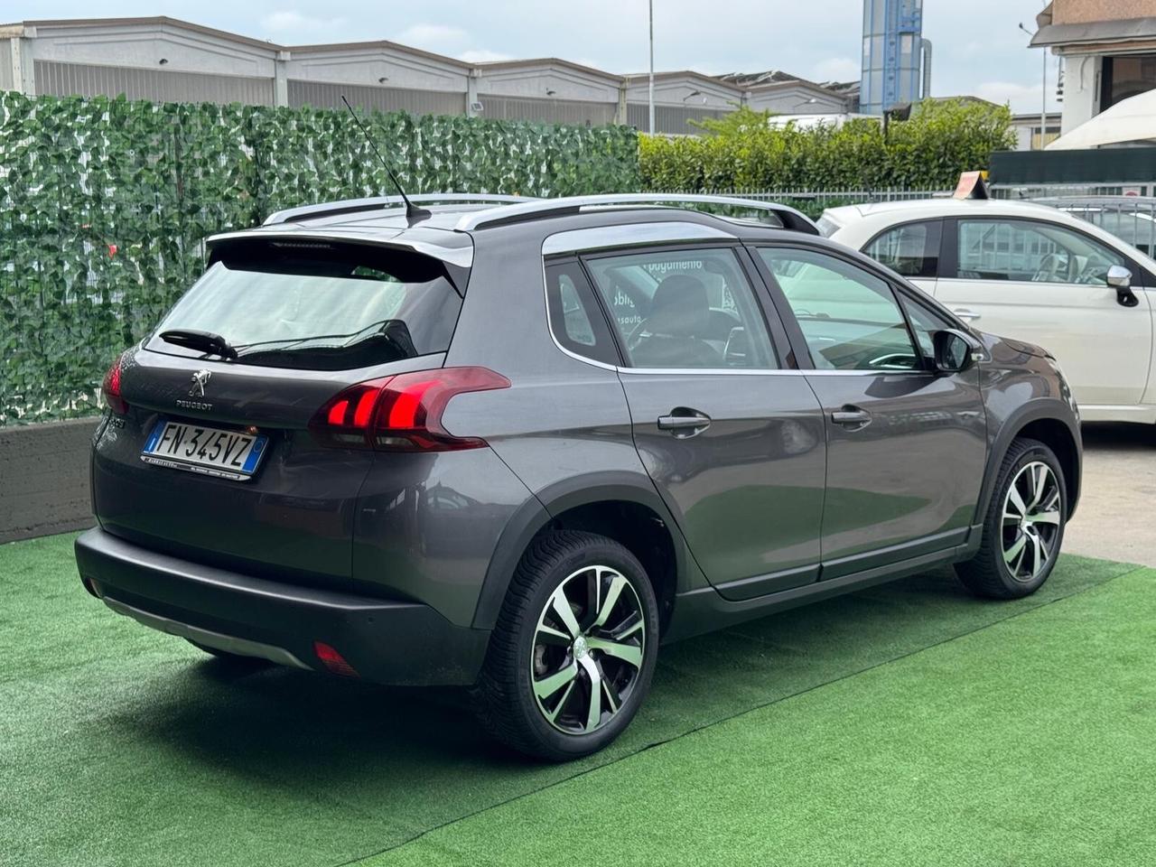 Peugeot 2008 PureTech Turbo 110 S&S Allure