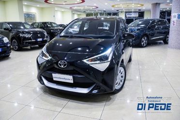 TOYOTA Aygo Connect 1.0 VVT-i 72CV 5 porte x-cool
