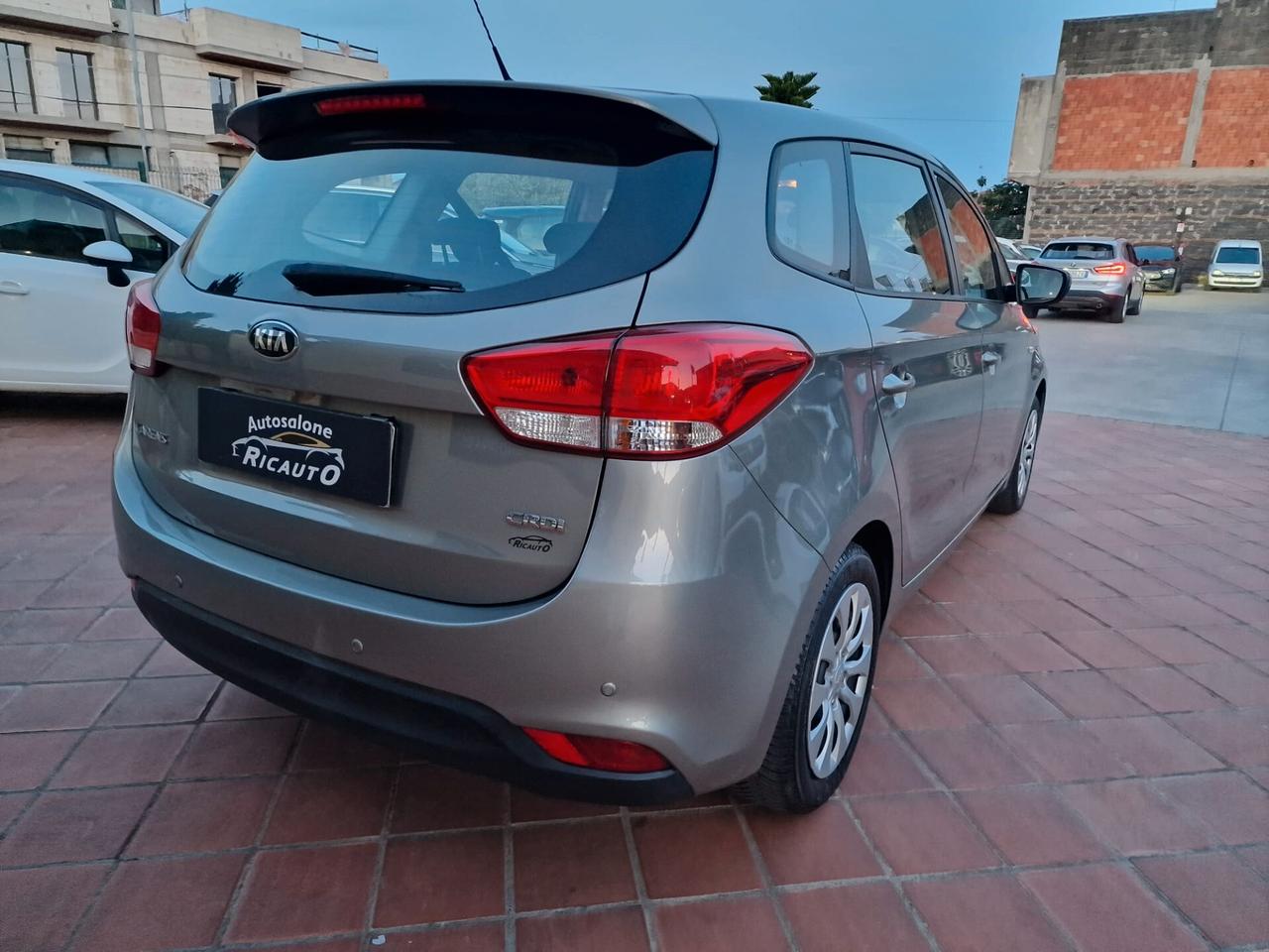 Kia Carens 1.7 CRDi 115 CV Cool