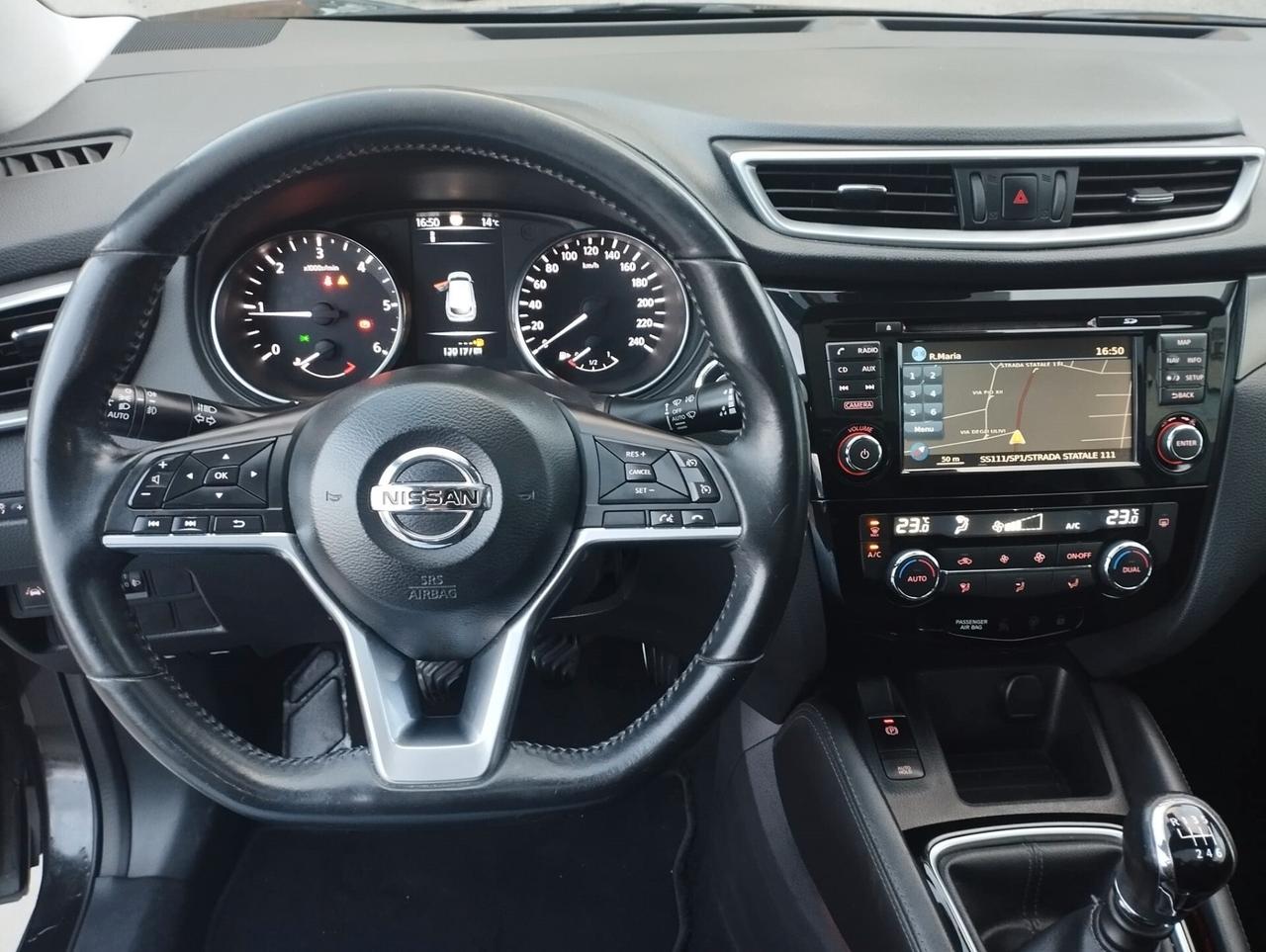 Nissan Qashqai 1.5 dCi N-Connecta