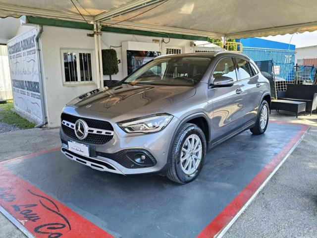 MERCEDES-BENZ GLA 200 d Automatic Business
