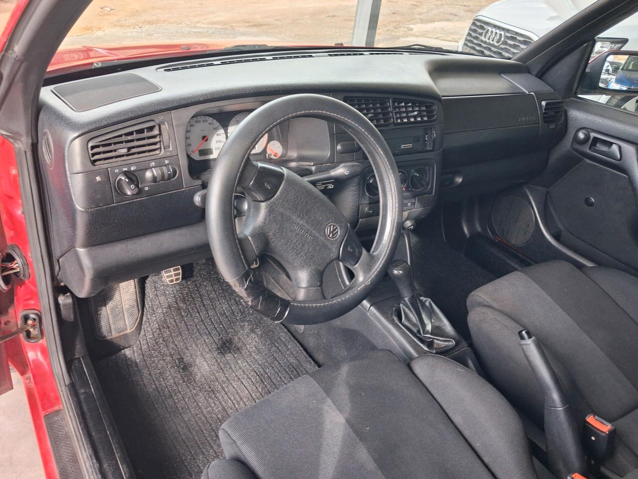 Volkswagen Golf Cabriolet 1.9 TDI cat 3 porte GT