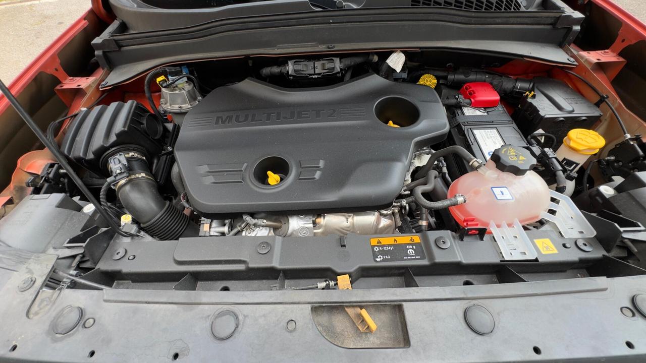 Jeep Renegade 1.6 Mjt 120 CV Night Eagle