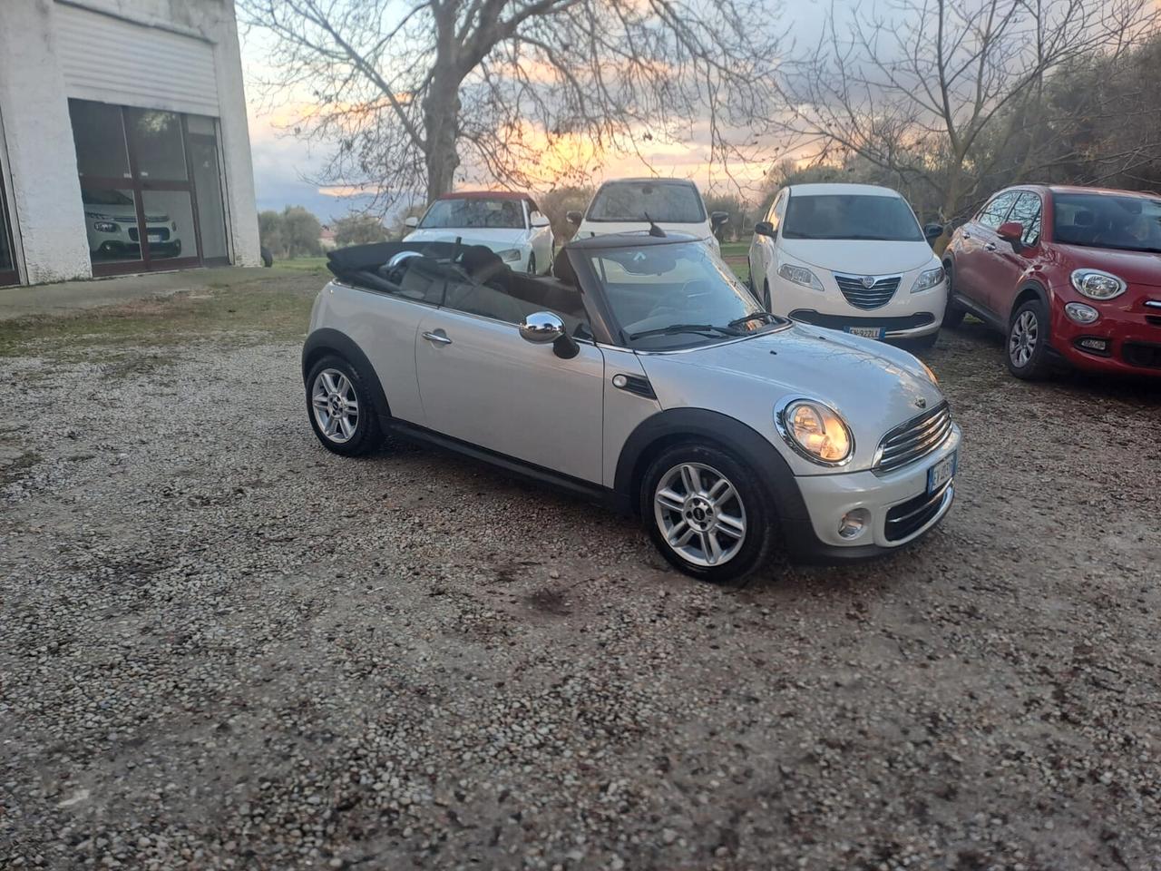 Mini Mini 1.6 16V Cooper D Cabrio