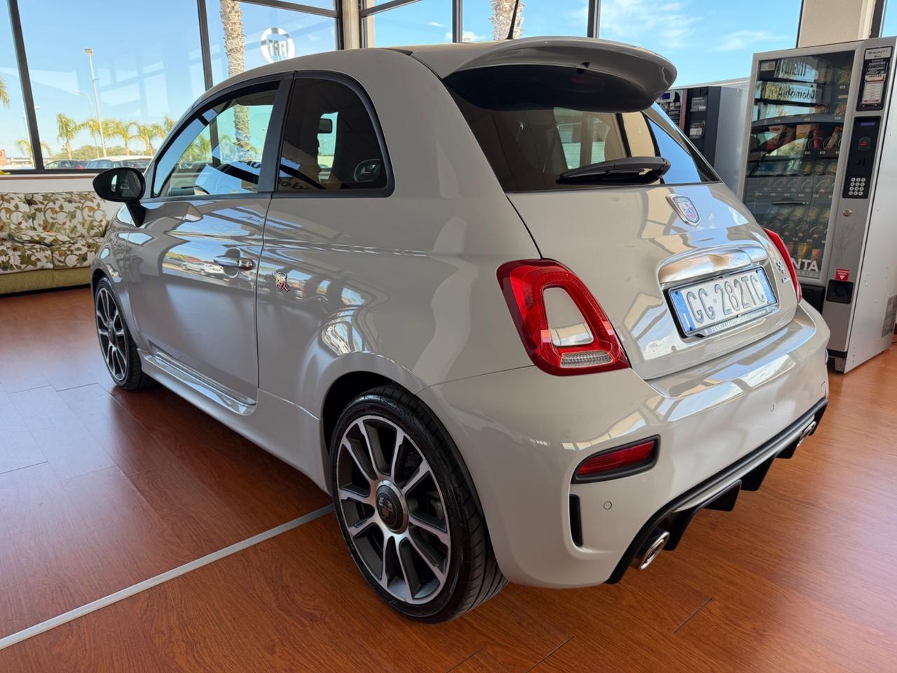 Abarth 595 1.4 Turbo T-Jet 165 CV Turismo