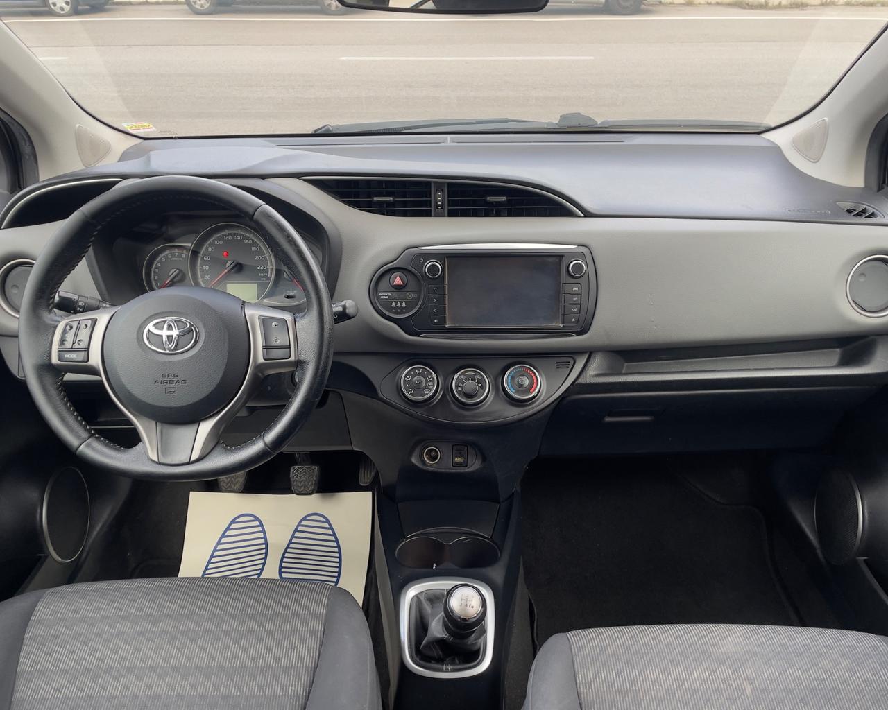 Toyota Yaris 1.0 5 porte Lounge