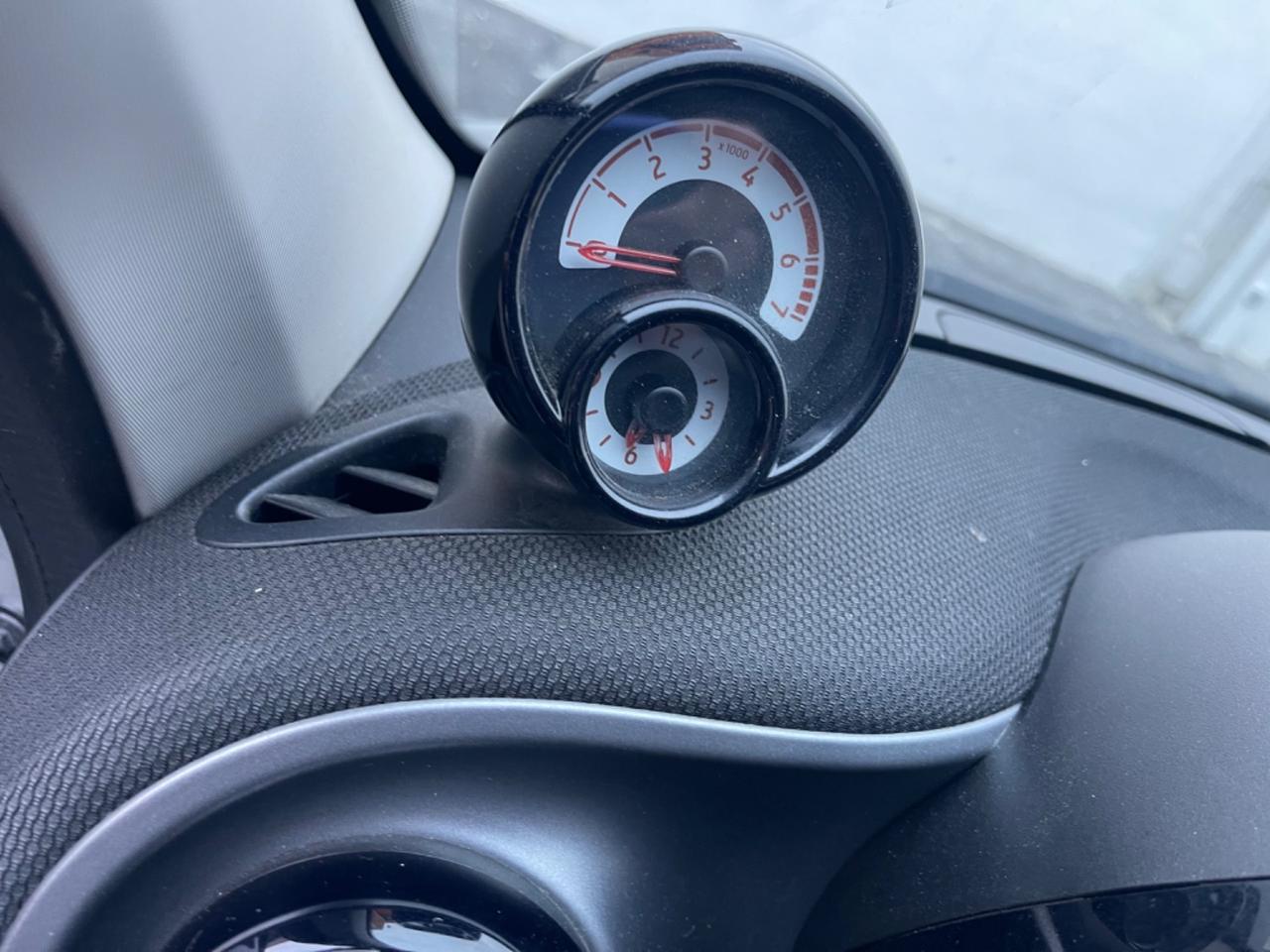 Smart ForFour cil. 1.0 GPL ANNO 2018 MODELLO PASSION CAMBIO AUTOMATICO.