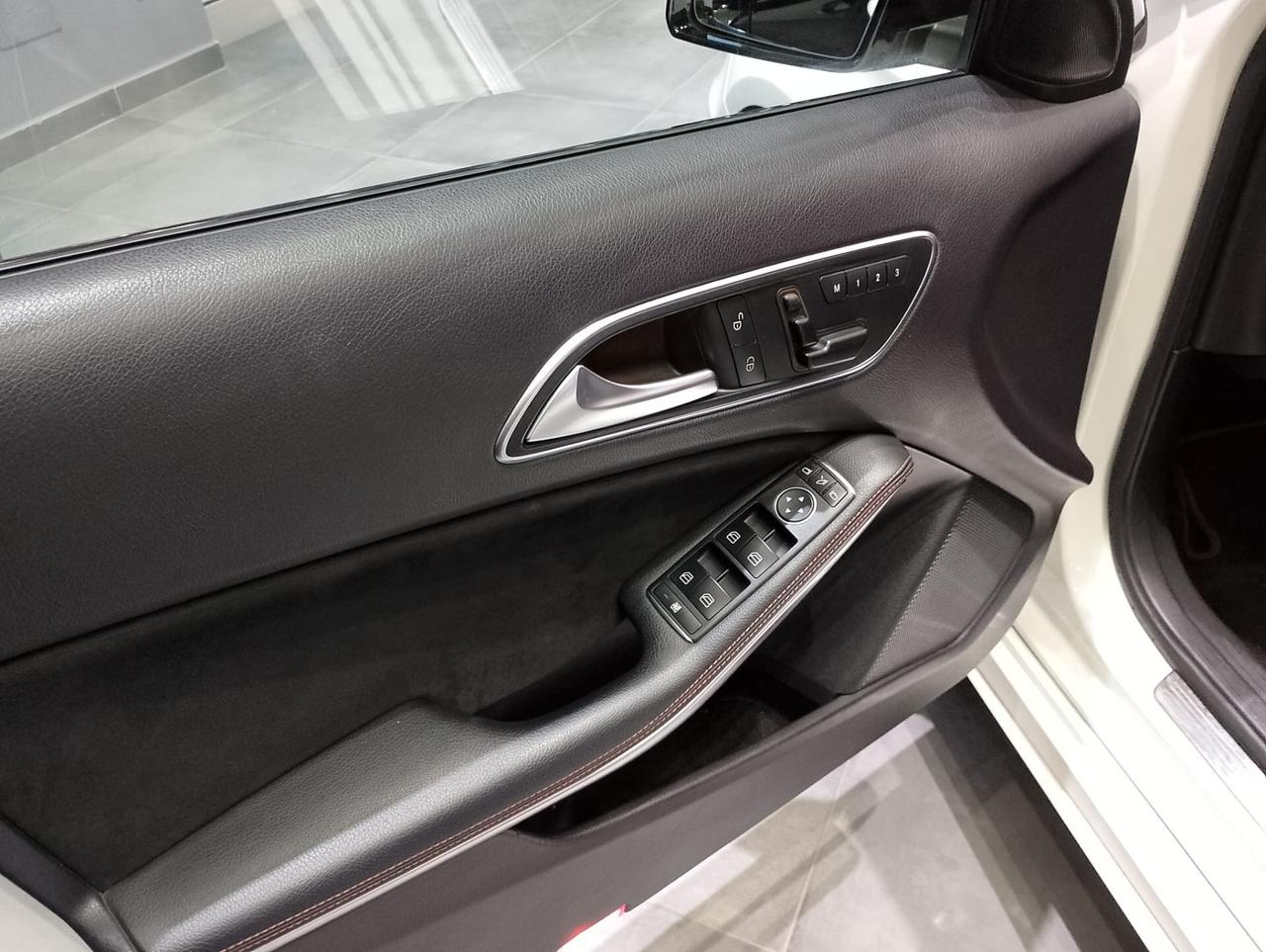 Mercedes-benz A 220 200 CDI Automatic Premium AMG