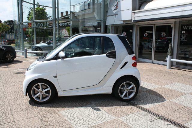 SMART ForTwo 1000 52 kW MHD coupé pulse