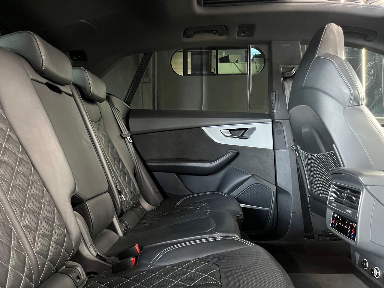 Audi Q8 50 TDI 286 CV quattro tiptronic S-Line TETTO FULL OPTIONAL IVA DEDUCIBILE