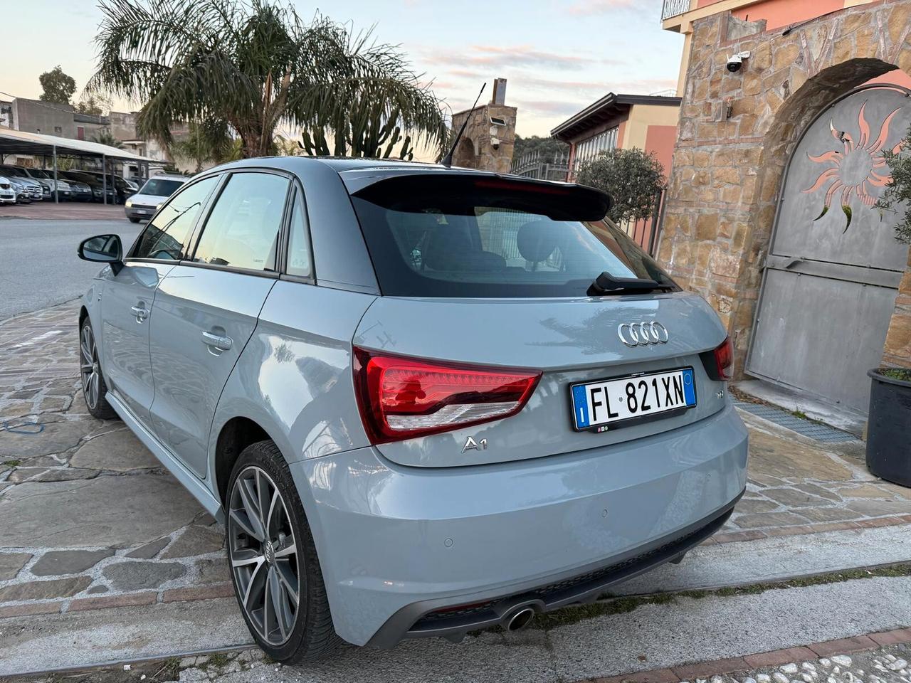 Audi A1 1.6 TDI 116 CV S tronic Sport