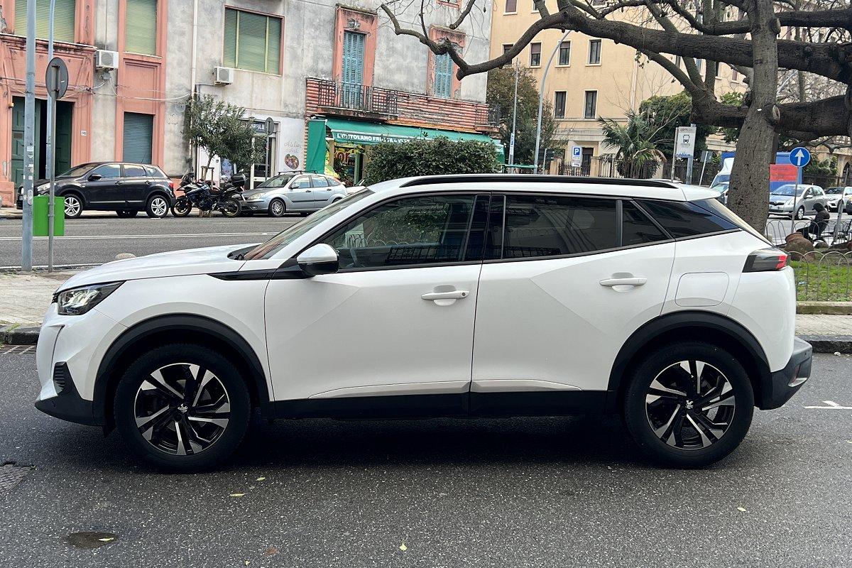 PEUGEOT 2008 PureTech 130 S&S Allure