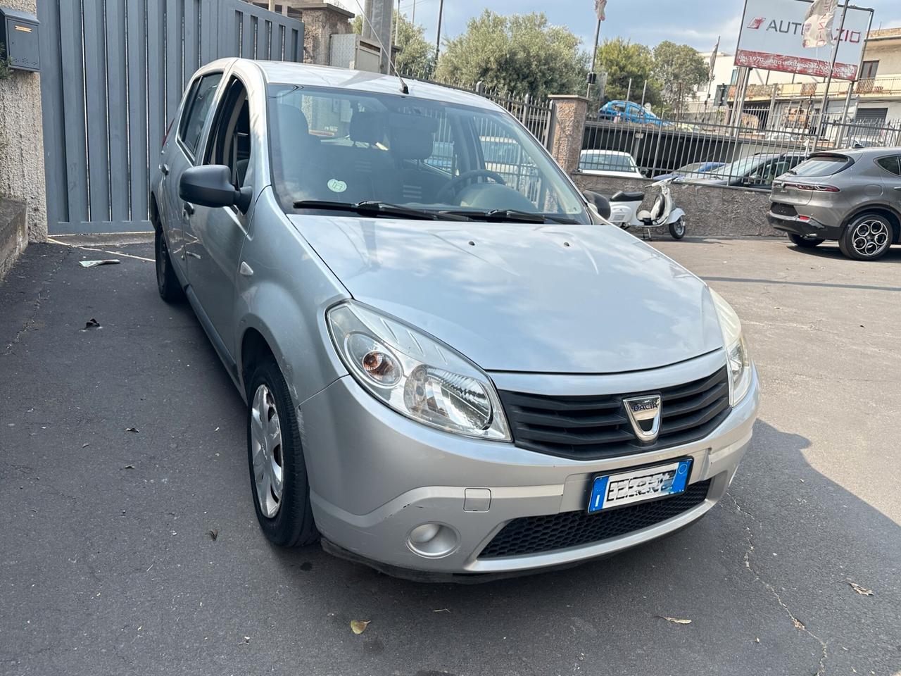 Dacia Sandero 1.2 16V GPL 75CV