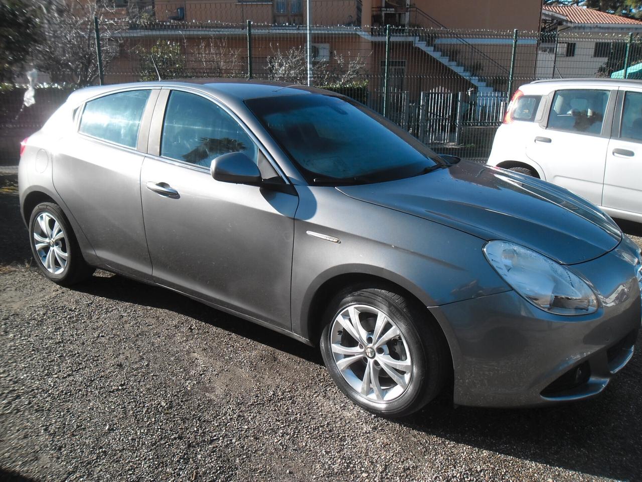 Alfa Romeo Giulietta 1.6 mjt 105 cv progression