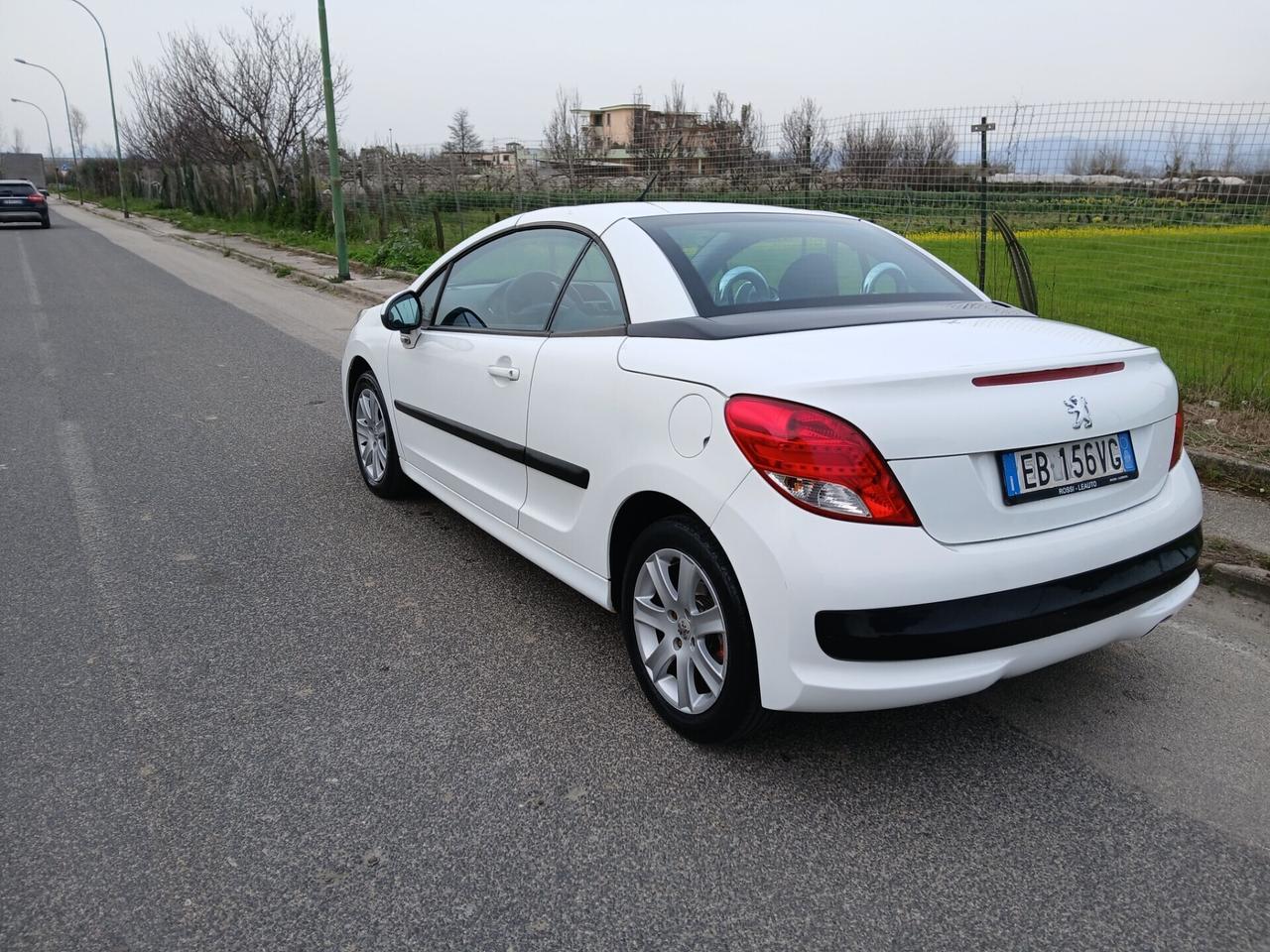Peugeot 207 1.6 VTi 120CV CC Féline NUOVISS