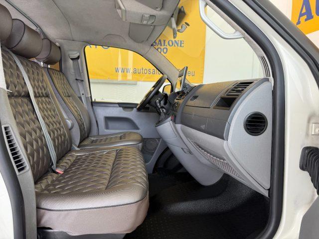 VOLKSWAGEN Multivan 2.5 TDI/130CV Trendline