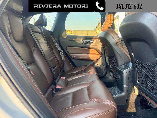 VOLVO XC60 T6 Recharge Plug-in Hybrid AWD Inscription Express