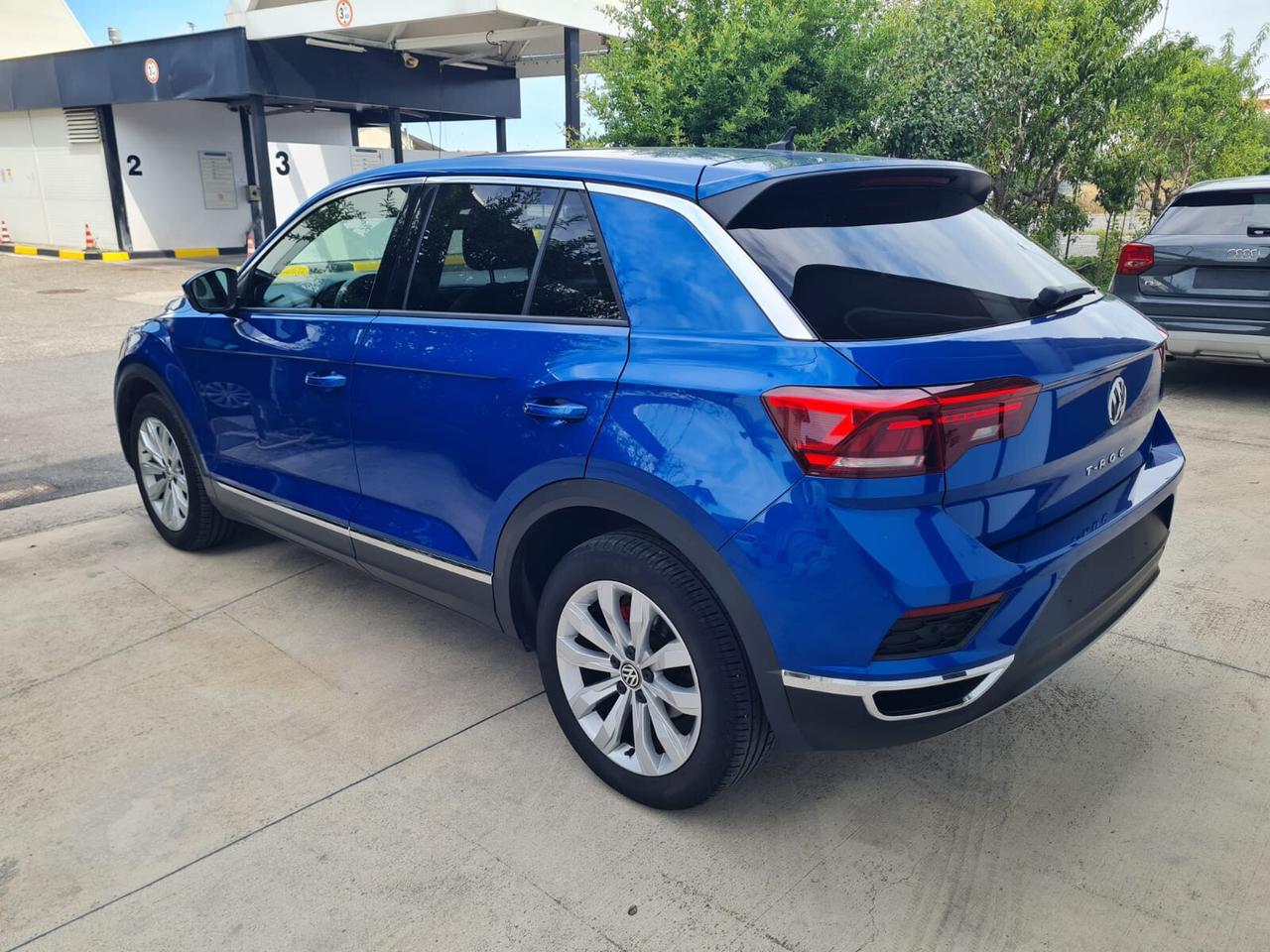 Volkswagen T-Roc 1.5 TSI 150 CV DSG Sport BMT – 2019 – €17.900