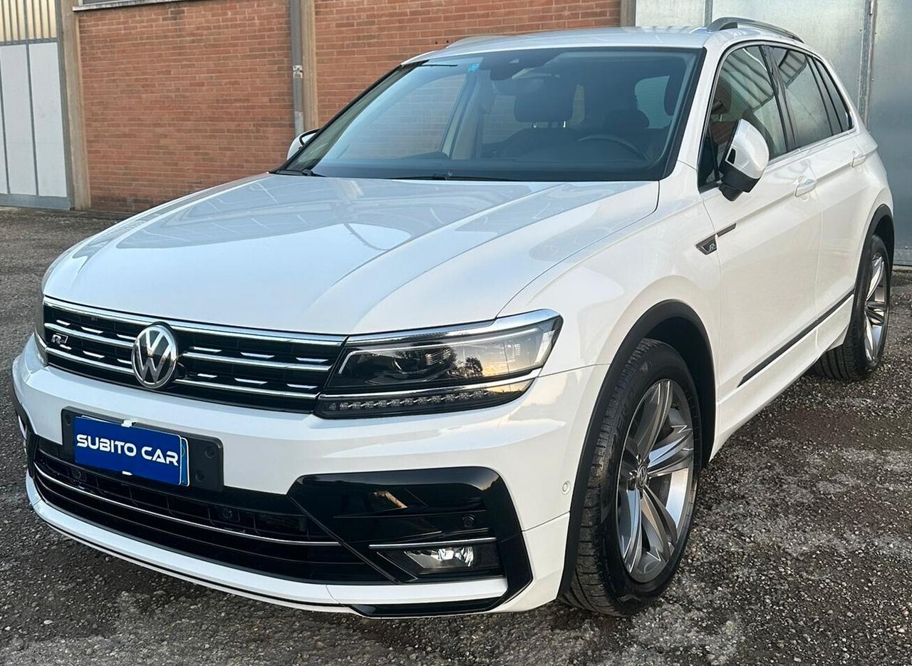 Volkswagen Tiguan 2.0 TDI SCR DSG R-LINE PACK GANCIO TRAINO A SCOMPARSA