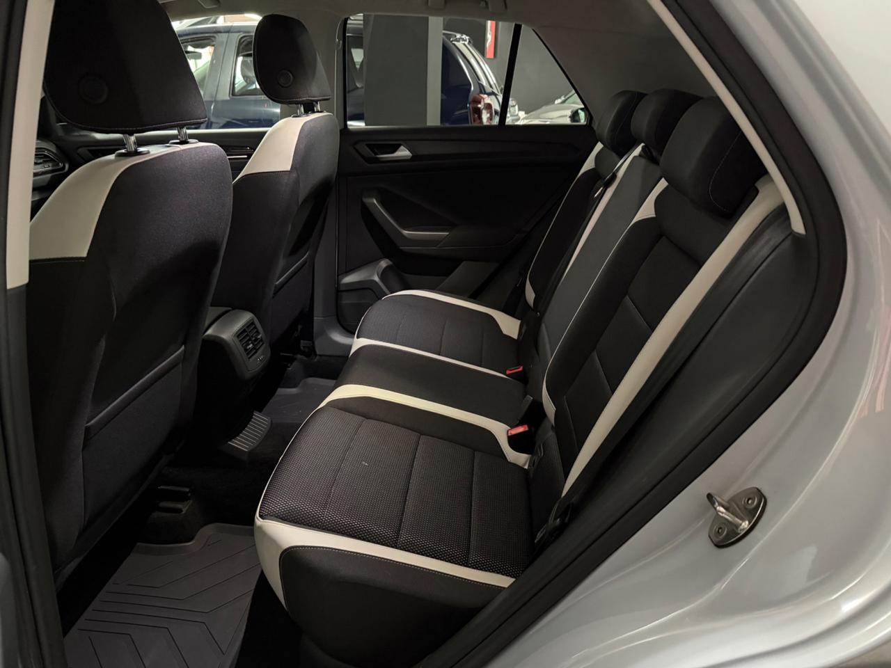 Volkswagen T-Roc 2.0 TDI (150) 4Motion DSG Advance 2018