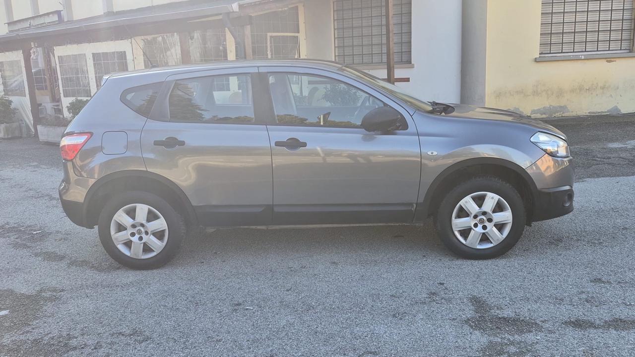 Nissan Qashqai 1.5 dCi DPF Tekna