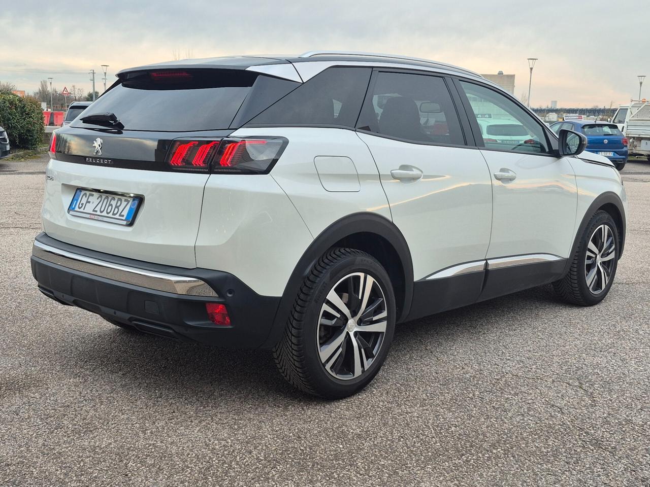 Peugeot 3008 BlueHDi 130 S&S EAT8 Allure Pack