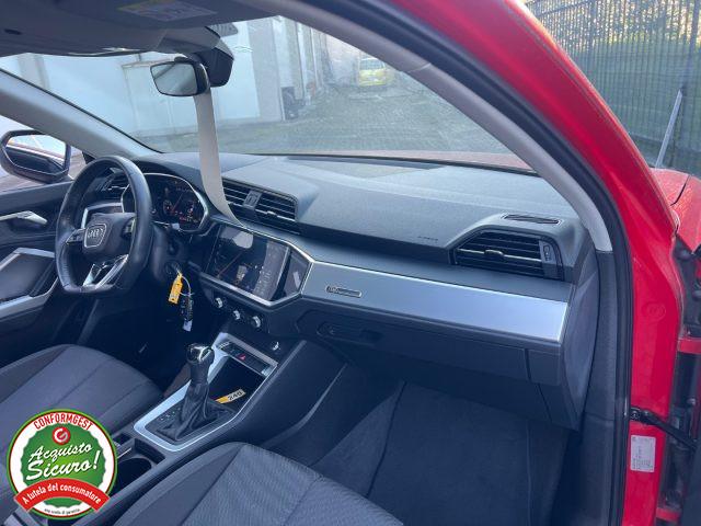AUDI Q3 35 TDI S tronic Business Advanced