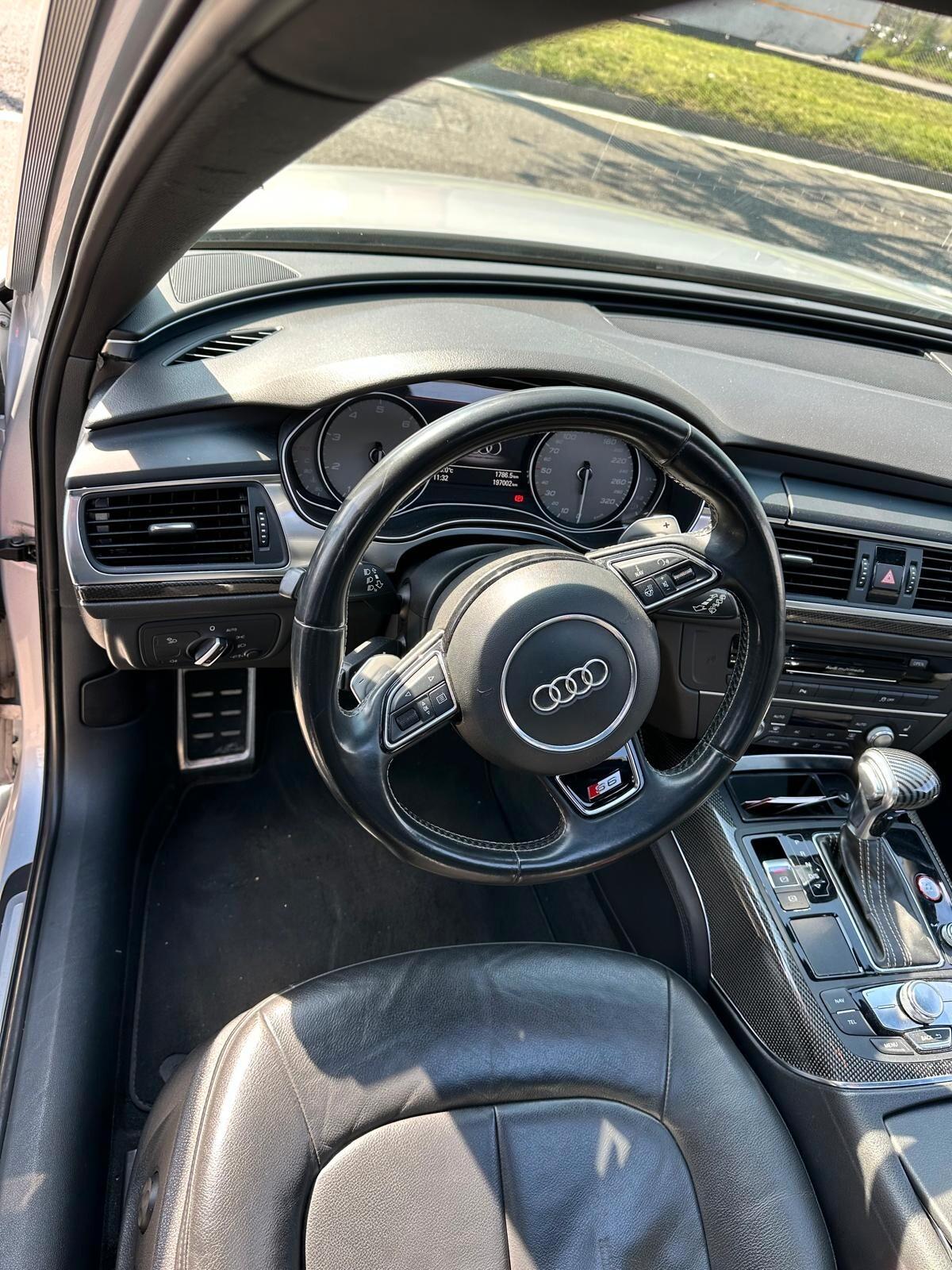 Audi A6 S6 Avant 4.0 TFSI quattro S tronic