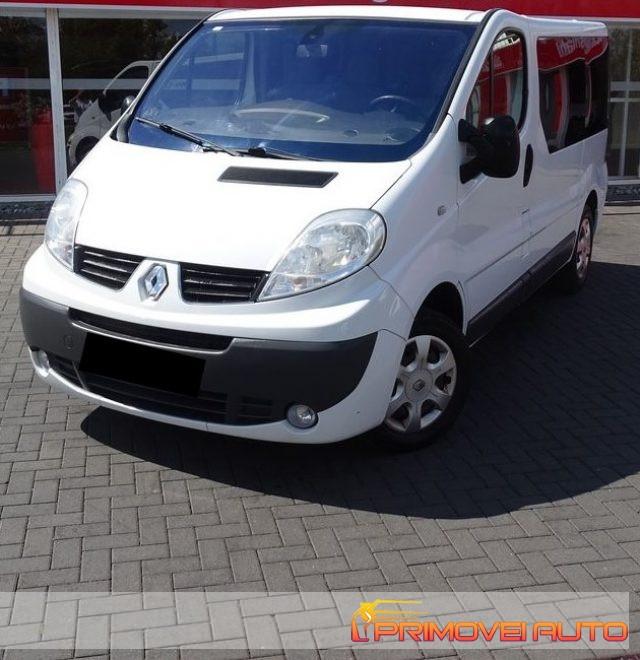 RENAULT Trafic T27 2.0 dCi/90