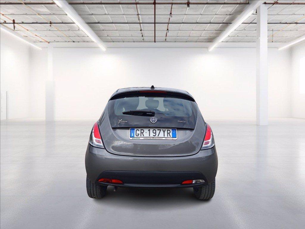 LANCIA Ypsilon 1.0 firefly hybrid Silver Plus s&s 70cv del 2023