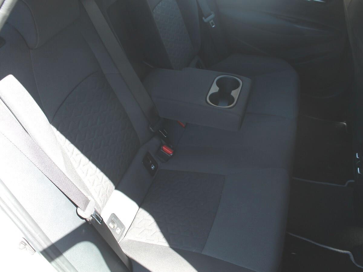 Toyota Corolla Touring Sports 1.8 Hybrid Business