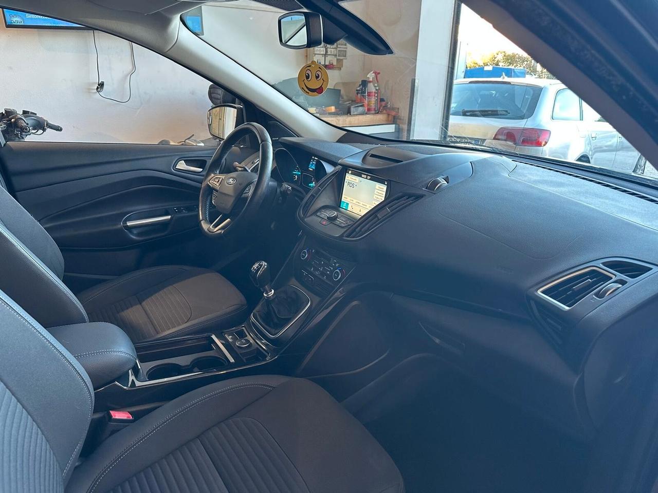 Ford Kuga 1.5 TDCI 120 CV S&S 2WD Titanium