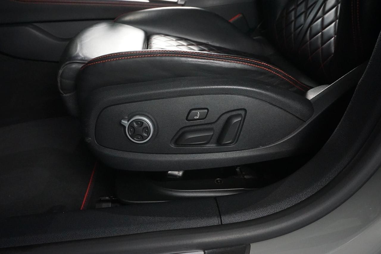 Audi A5 SPB 40 TDI quattro S tronic S line edition Identity Black