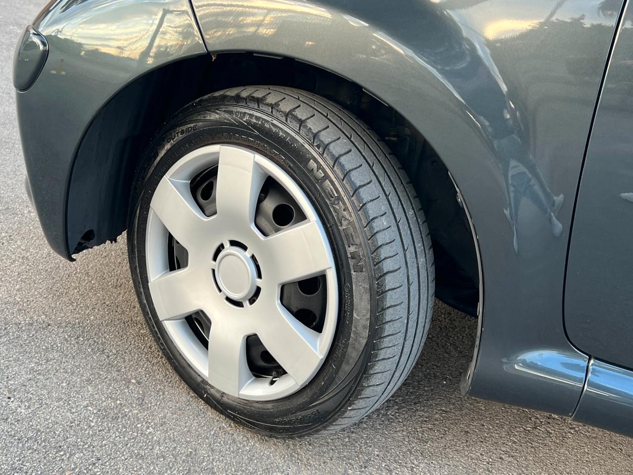 Toyota Aygo 1.0 Now TAGLIANDATA CON GARANZIA